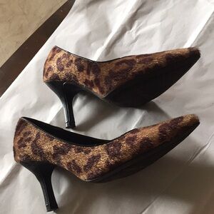 Comfort plus leper’s shoes size 5.5